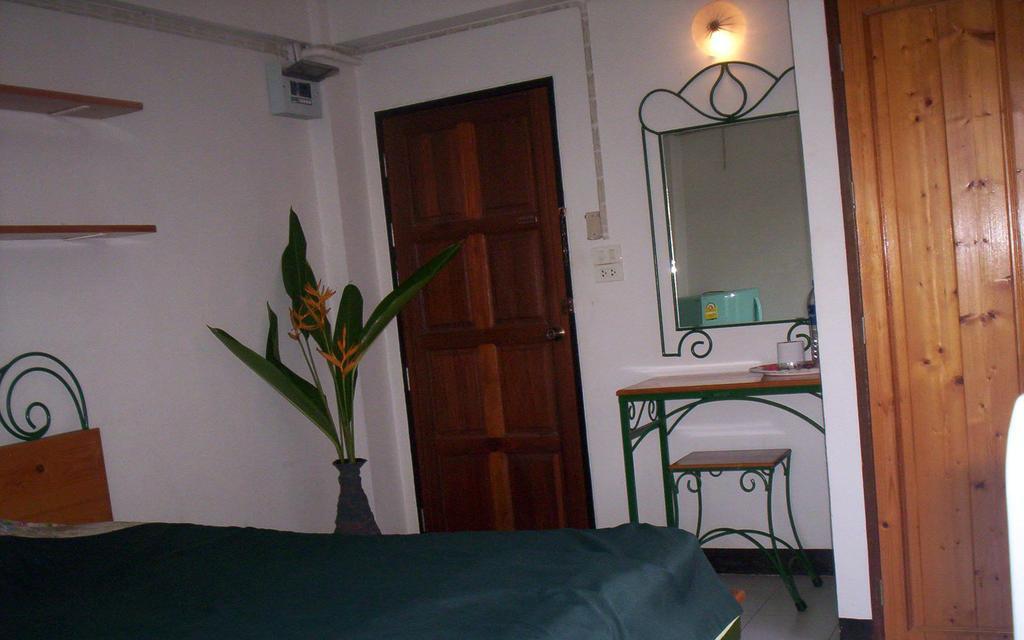 Baankhunmae Apartment Μπανγκόκ Εξωτερικό φωτογραφία