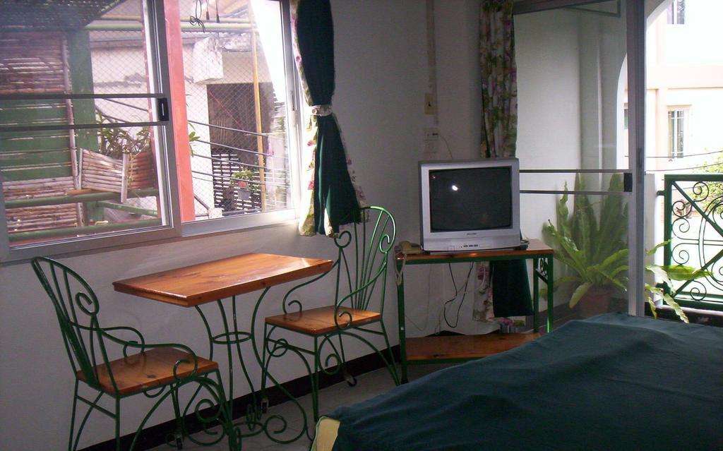 Baankhunmae Apartment Μπανγκόκ Δωμάτιο φωτογραφία